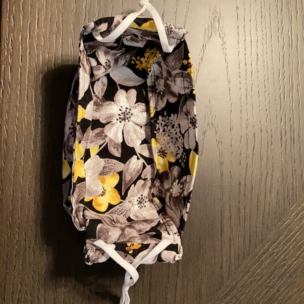 Mask - Picture 2 of 2